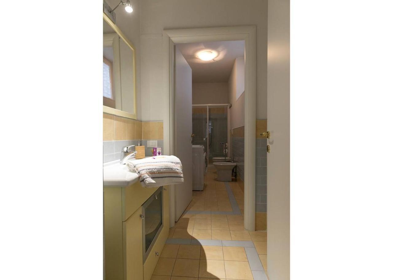 Altido Charming Apt With Terrace Next To Giardino Scotto Apartment Pisa Bagian luar foto